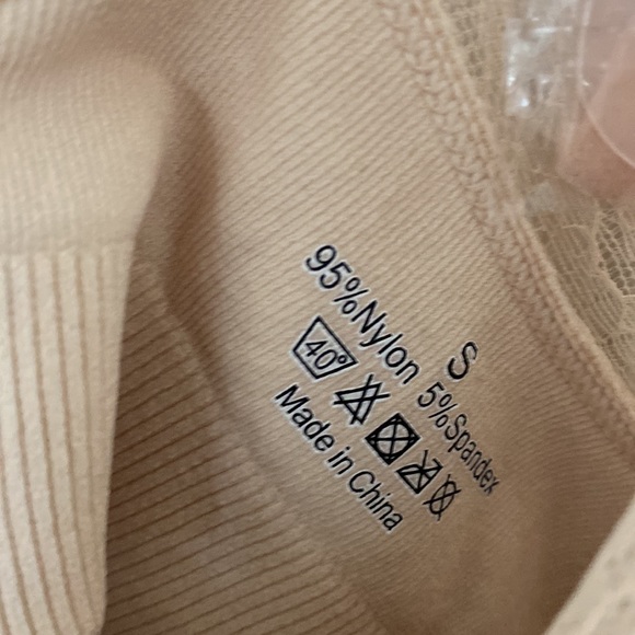 “Desirelove Intimates” nude seamless wire free nursing bra; size small - Picture 3 of 5